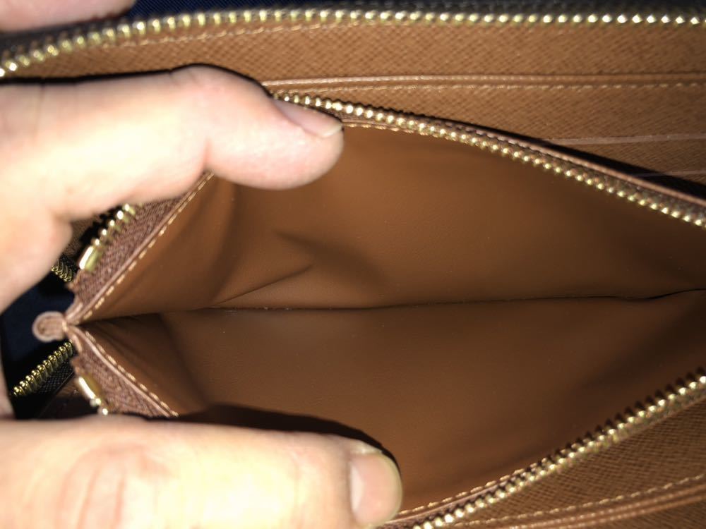 ♪最落なし♪１円～　ほぼ未使用品　美品　ルイヴィトン モノグラム　ラウンドファスナージッピーウォレット 長財布　M60017 