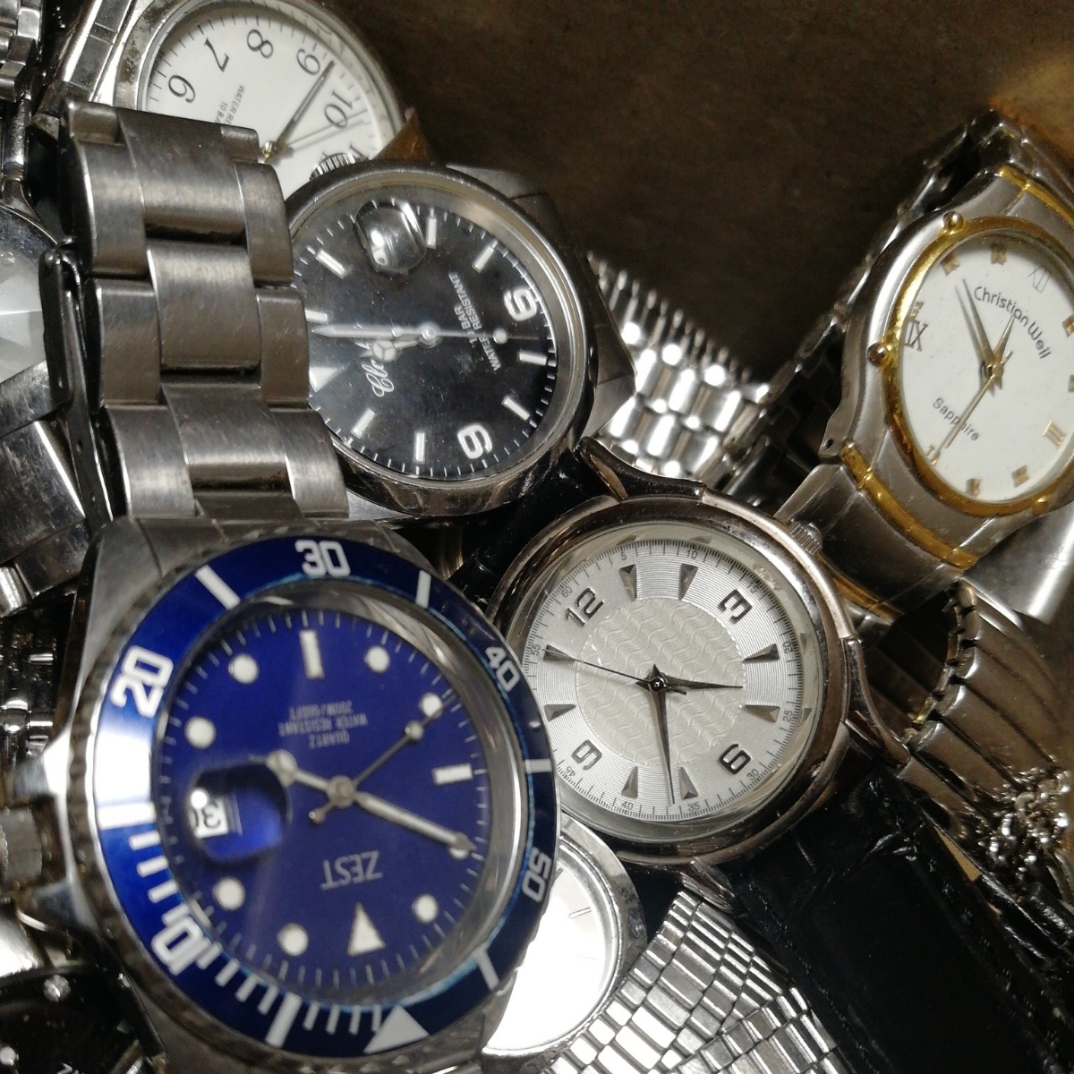 kate spade FOSSIL JUNCHAN SWISS ARMY agnes b SEIKO CASIO CITIZEN 