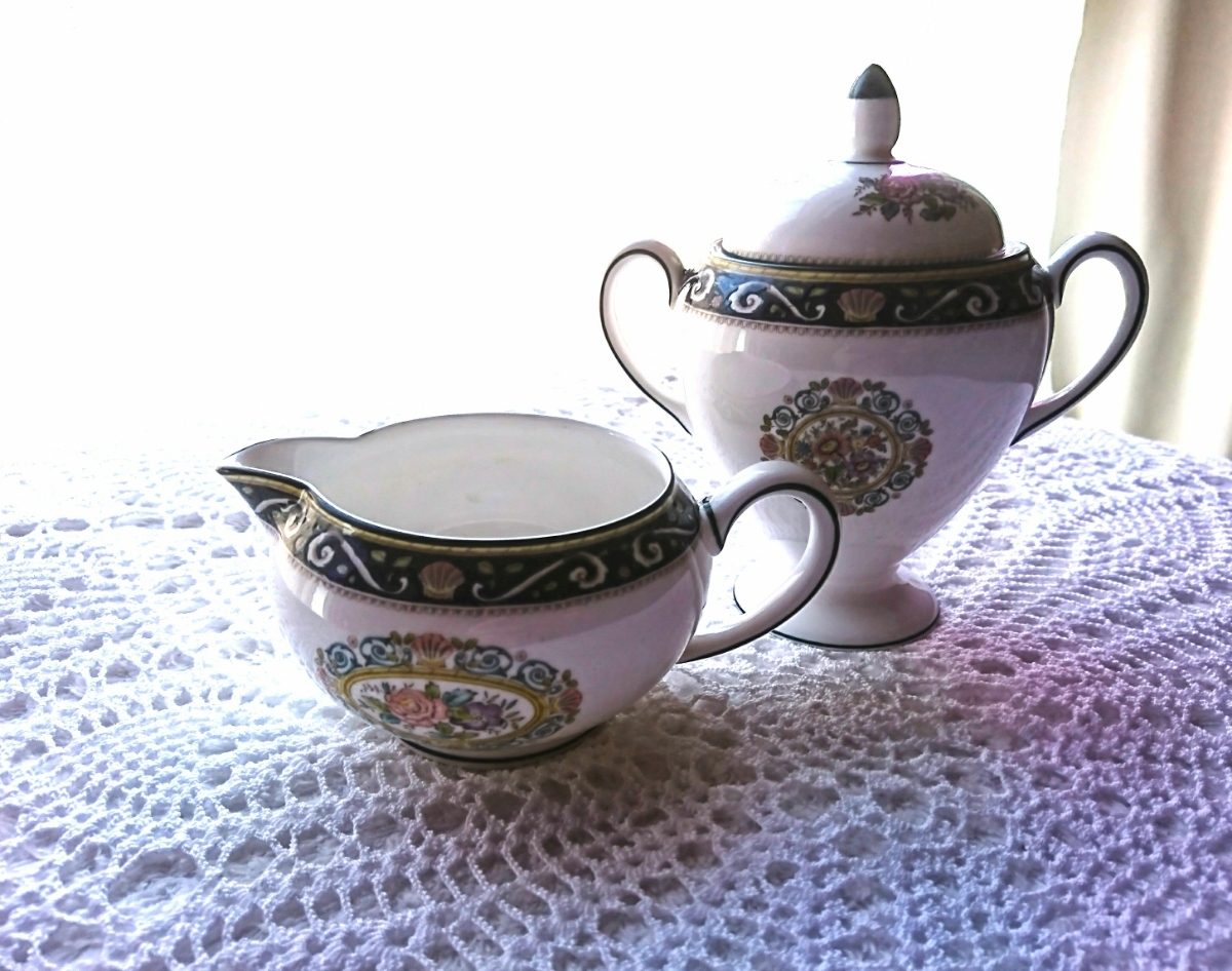 Wedgwood☆Runnymede ラニーミード シュガーポット＆クリーマー 【公式 