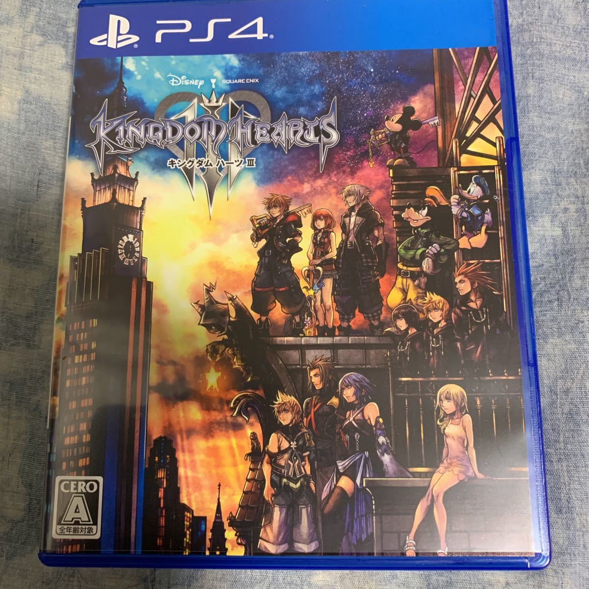 【美品】PS4 キングダムハーツ3 