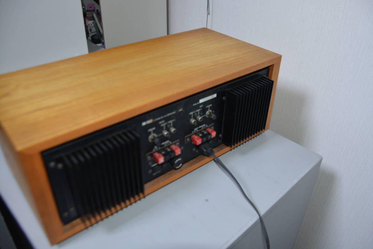 LUXMAN トランジスタパワーアンプM-150 LUXMANラックスマン M-150 中古