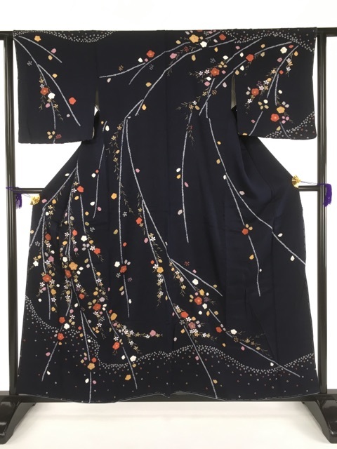 バイセル 着物 名品 訪問着 紺色 草花 絞り 金彩 正絹 袷 身丈158cm 裄丈63cm☆☆☆☆