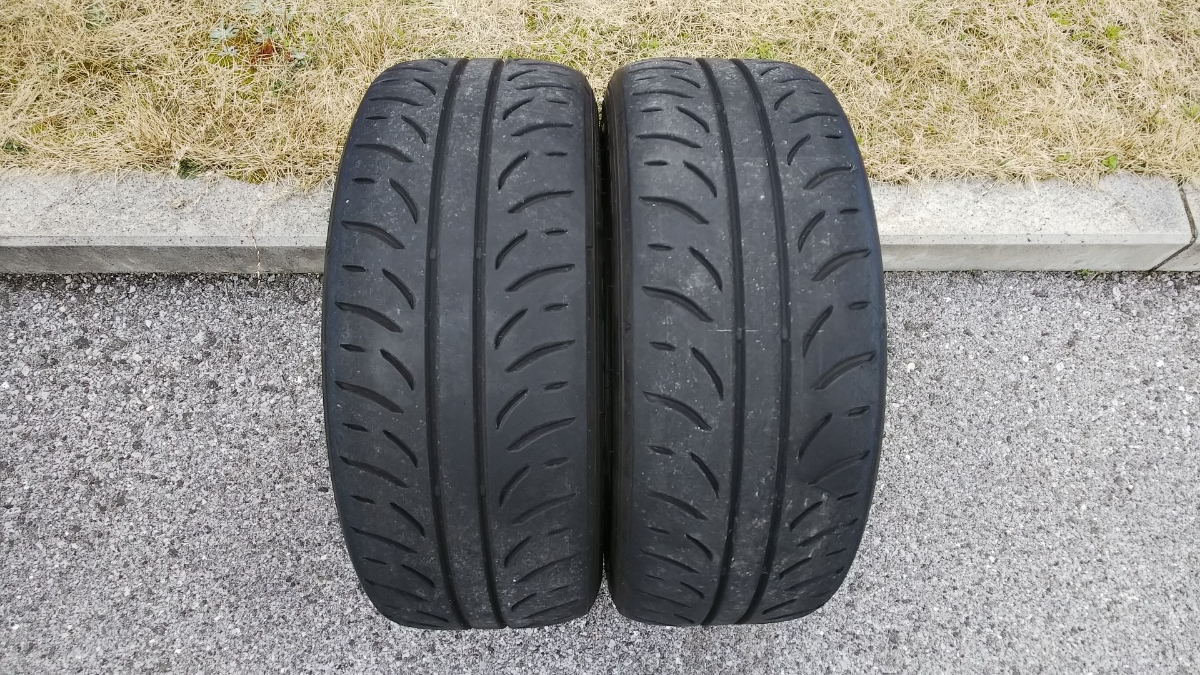 DUNLOP DIREZZA ZⅢ ダンロップ ディレッツア Z3 195/50R15 中古 2本 2017年製造 ご覧いただき