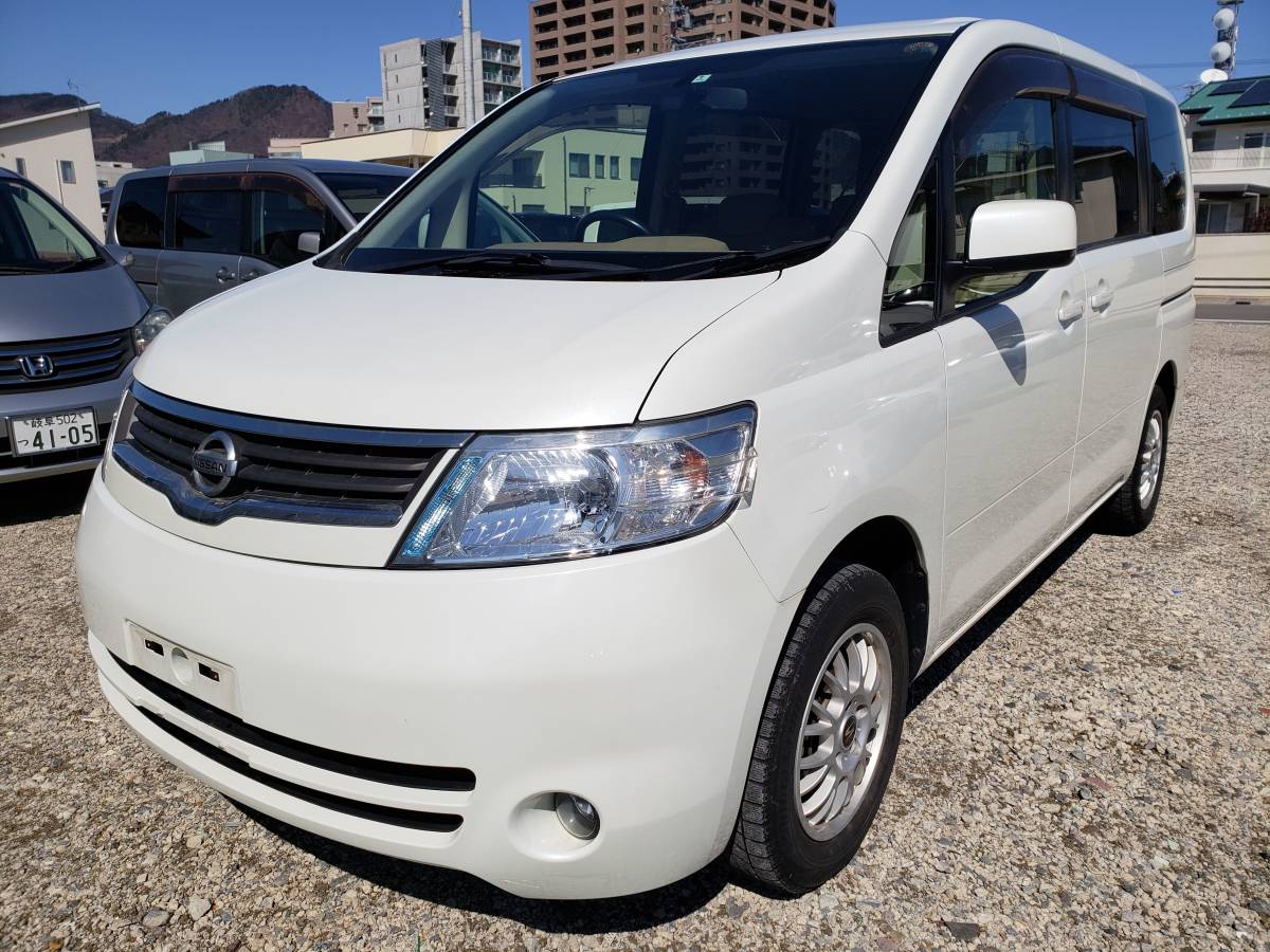 セレナ 日産 新型車も多数！日産 中古車情報｜中古車一覧 4WD 純正ナビ 