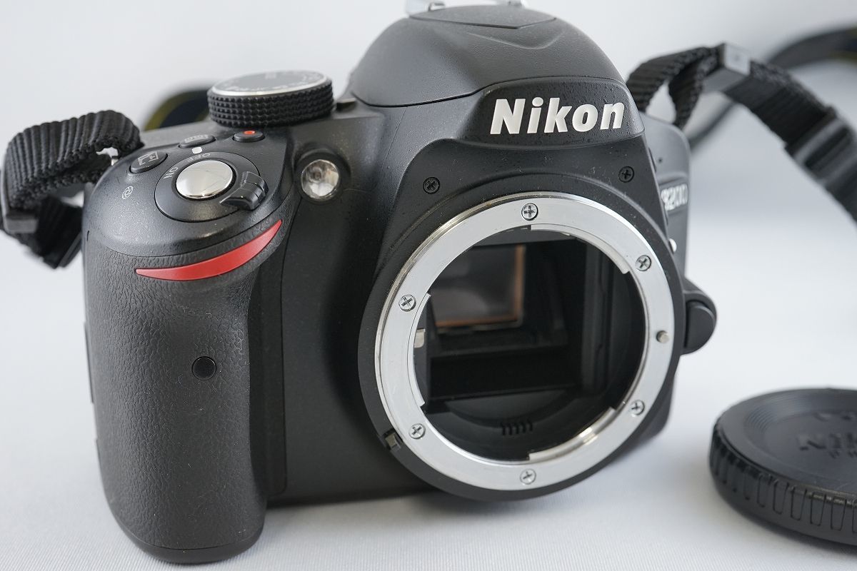 D3200 ボディ Nikon - ブラック SCENE（ワンシーン） ONE | レッドの 