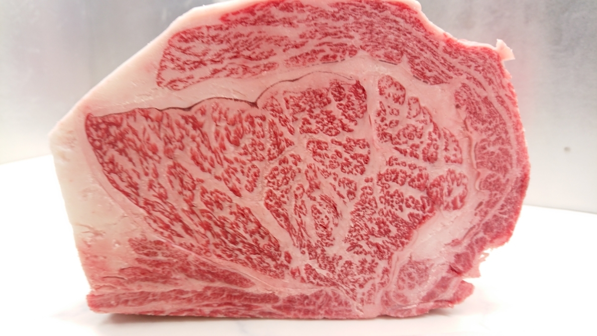 肉オク!埼玉A5(深谷牛★牝) 特選和牛リブロース芯 1，02kg(O) 