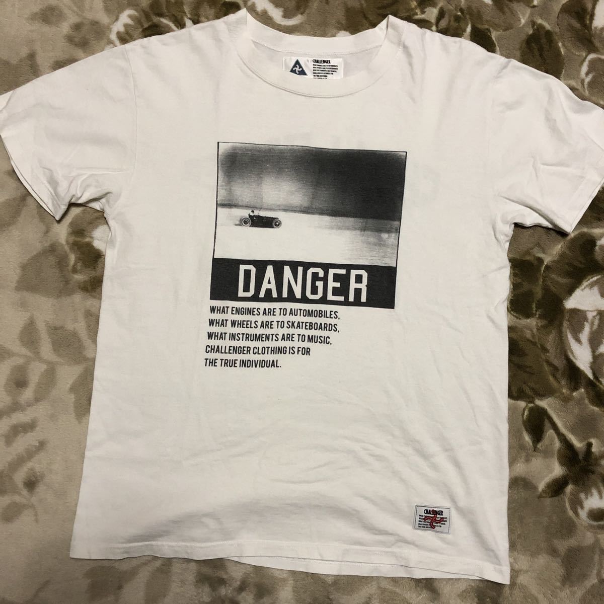 長瀬着 challenger チャレンジャー tシャツ tee DANGER 白 white ホワイト s シャツ 
