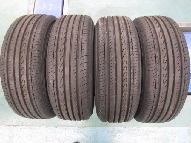 お得なクーポン 新車外し【トヨタ プリウスα純正】 16x6.5J +39 205