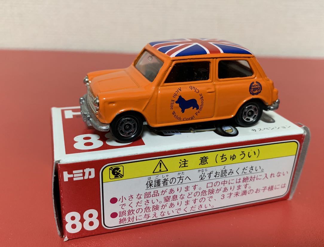 トミカ 88-2-？？ ミニクーパー コカコーラ特注 日本製 赤 感動倶楽部