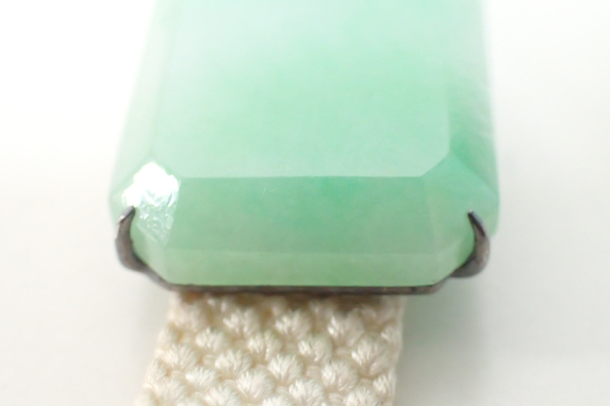 糸魚川翡翠 ヒスイ 30mm 勾玉 証明書付き 天然石 パワーストーン 