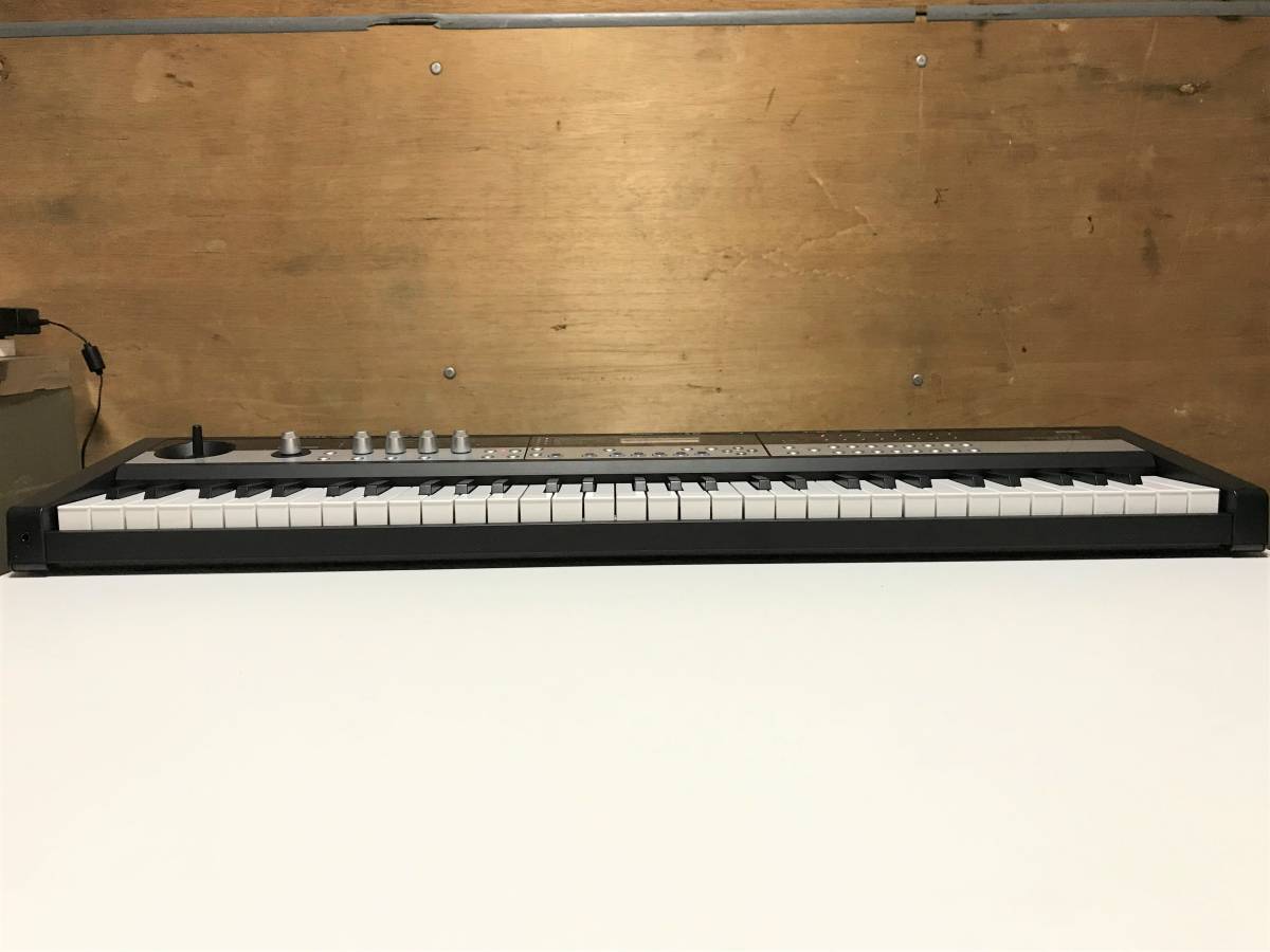 KORG コルグ micro STATION MW1 マイクロステーション コンパクト