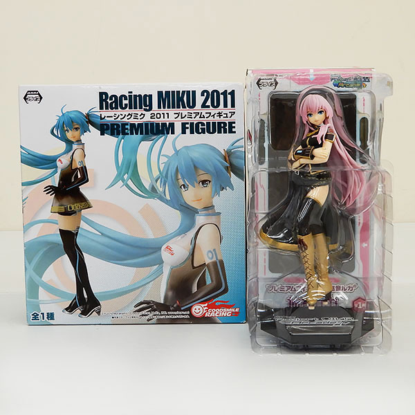 ニシ 未開封【ディスプレイステージ付き】初音ミク　ボーカロイド#01 ジャンク扱い 未開封含む◇ボーカロイド ボカロ フィギュア 計11体