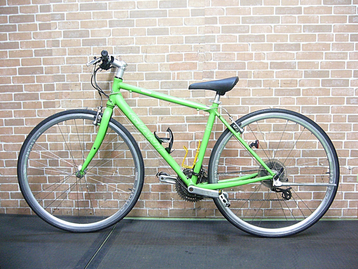 GIANT ESCAPE Sサイズ 700×28C クロス 8-17-6K GIANT ジャイアント