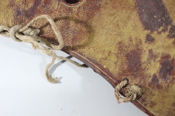 ▲▽肌付　切付　下鞍　革　江戸時代　38×45ｃｍ　3.14ｋｇ　野馬追/相馬/轡/古式馬具/鎧/甲冑/武具▲▽_6