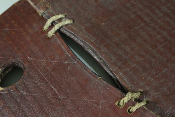 ▲▽肌付　切付　下鞍　革　江戸時代　38×45ｃｍ　3.14ｋｇ　野馬追/相馬/轡/古式馬具/鎧/甲冑/武具▲▽_8