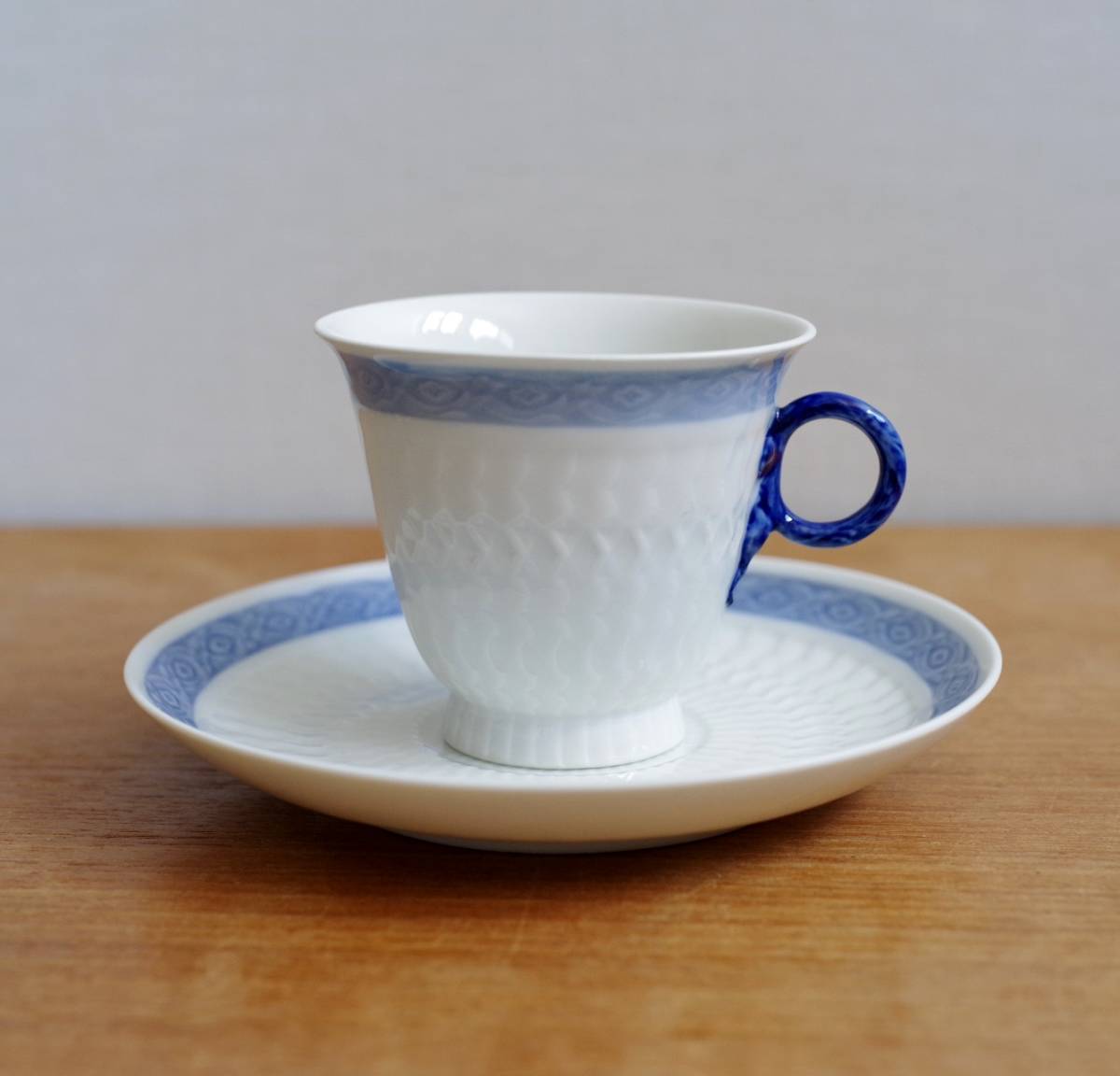 超激得，本物保証 Royal Copenhagen Blue Fan ブルーファン コーヒー カップ＆ソーサー(ロイヤルコペンハーゲン)｜売買されたオークション情報、yahooの商品情報をアーカイブ公開 - オークファン ロイヤルコペンハーゲン
