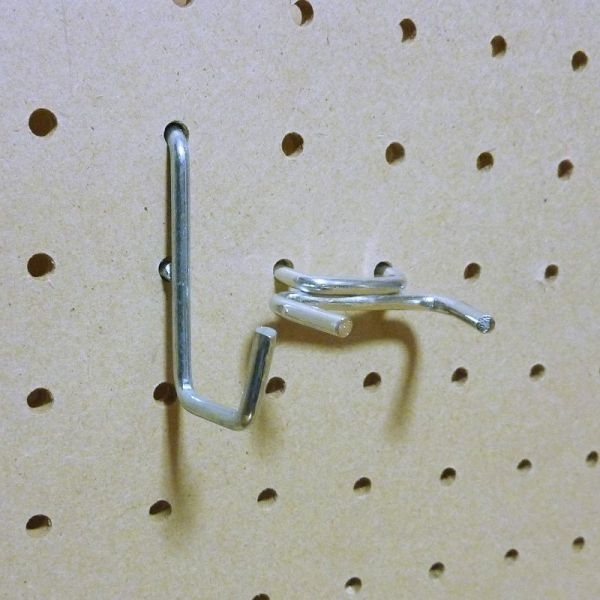 有孔ボード用ペグフック25個Ｊ型＋α（ペグボード・パンチングボード用）【送料込み】_3