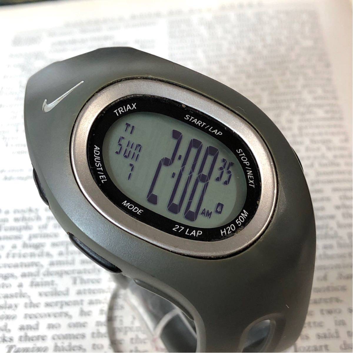 新品，お買い得 NIKE ナイキ 腕時計 グレー クロノ タイマー アラーム 多機能 TRIAX デジタル 稼動品 B510(ナイキ)｜売買されたオークション情報、yahooの商品情報をアーカイブ公開 - オークファン ナイキ