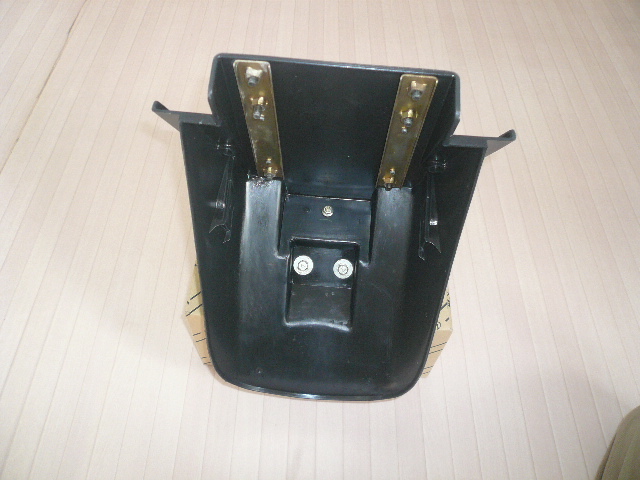 ゼファー1100RS リヤフェンダー テールランプ付 カワサキ 純正