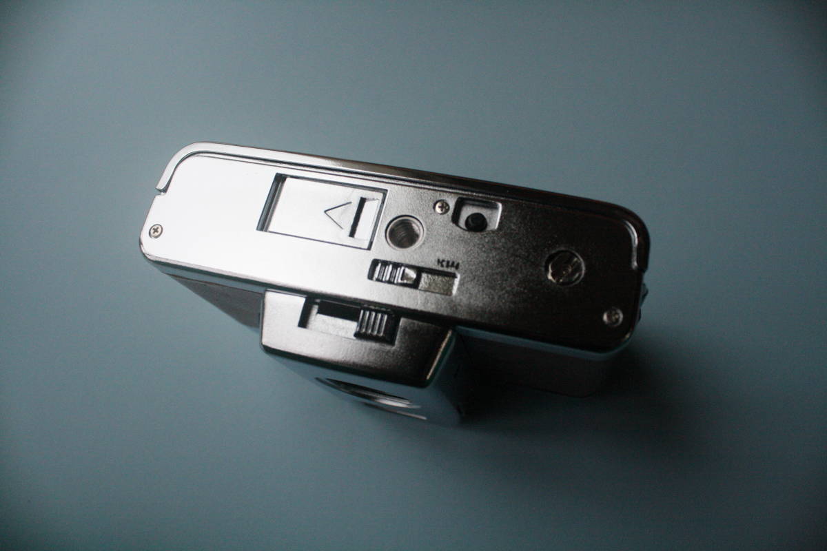 LC-A+ Silver Lake Lomo 国内限定70台の限定「LOMO Lake」など、レアLC-