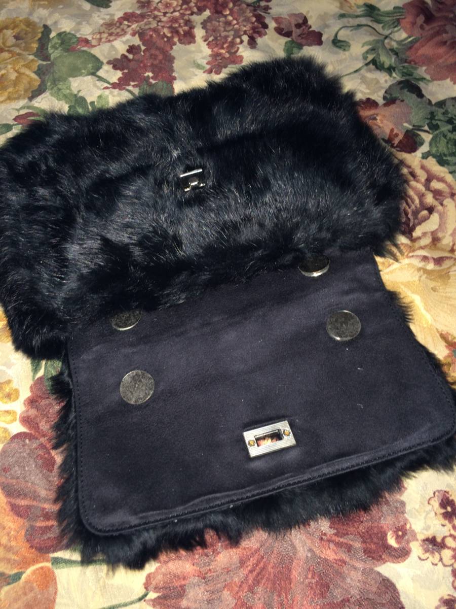 バッグ ☆ 可愛い☆ バービー Barbie ショルダーバッグ ラビットファー  