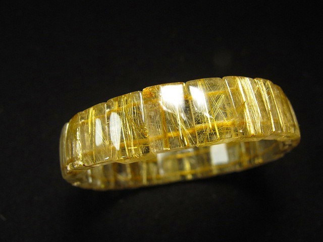  天然宝石 超高級 タイチン金ルチル 200Aバングル巨大 12mmX5mm(原石)｜売買されたオークション情報、yahooの商品情報をアーカイブ公開 - オークファン 原石