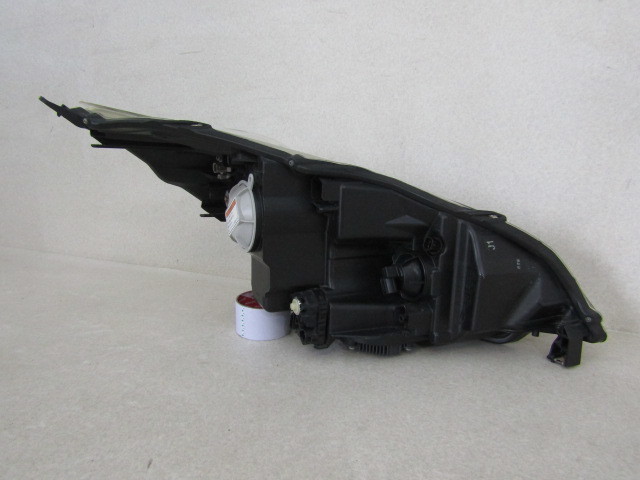 ステップワゴン ヘッドライト左右 HID RG1 RG2 100-22594 美品 磨き済み ホンダ ステップワゴン RG1 RG2 純正 HID 左 ヘッド