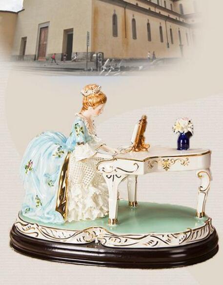 ピアノを弾く女性像□インテリア置物 西洋彫刻洋風オブジェ雑貨飾り