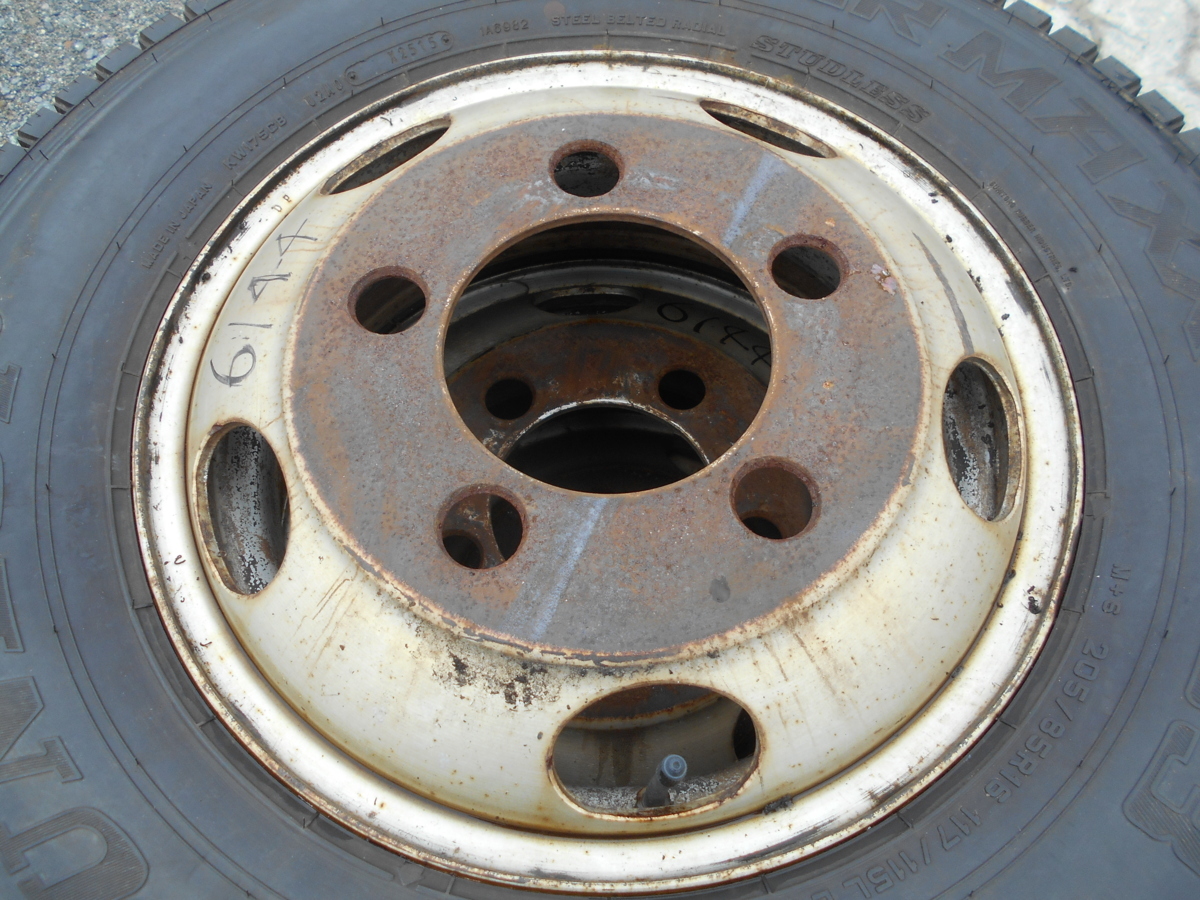 トラックタイヤ ダンロップ ウィンターマックス LT03 205/85R16 117 