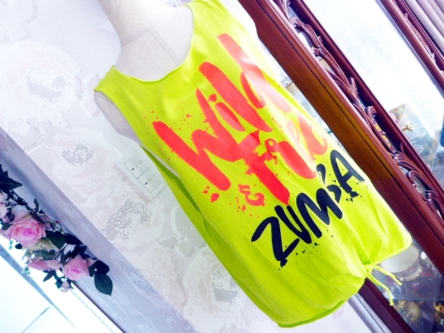 ☆美品☆ZUMBA　ズンバ　タンクトップ　リメイク　ライムグリーン　ダンス・エアロビクス・リトモス・ズンバ・ヒップホップ・フィットネス_1