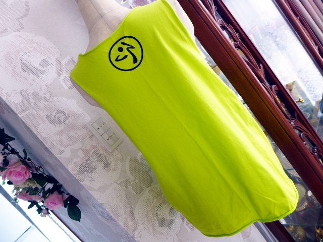 ☆美品☆ZUMBA　ズンバ　タンクトップ　リメイク　ライムグリーン　ダンス・エアロビクス・リトモス・ズンバ・ヒップホップ・フィットネス_6