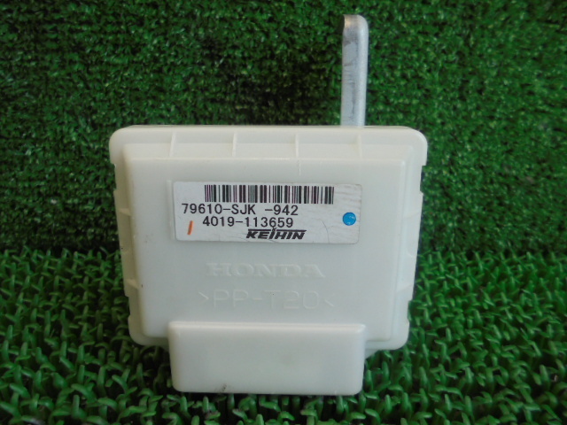 エリシオンRR1 オートエアコンアンプ新品79610-SJK-942 エリシオンRR1 オートエアコンアンプ新品79610-SJK-942