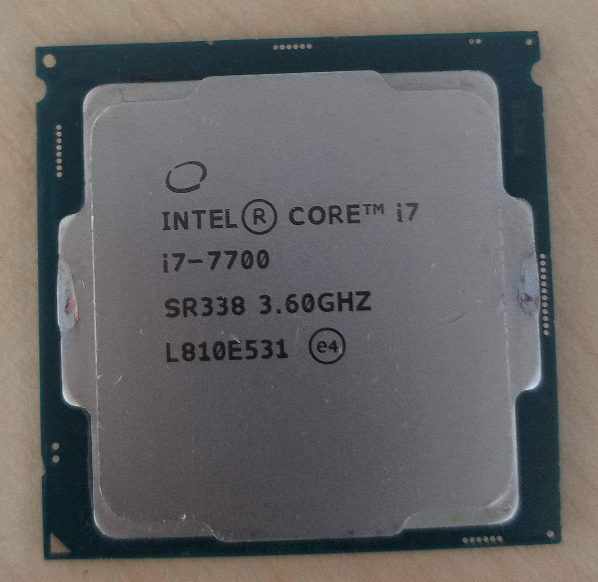 Core i7 7700 Intel CPU LGA1151 KabyLake 動作未確認 ジャンク扱い Core i7 7700 Intel CPU LGA1151 KabyLake 動作未確認 ジャンク扱い