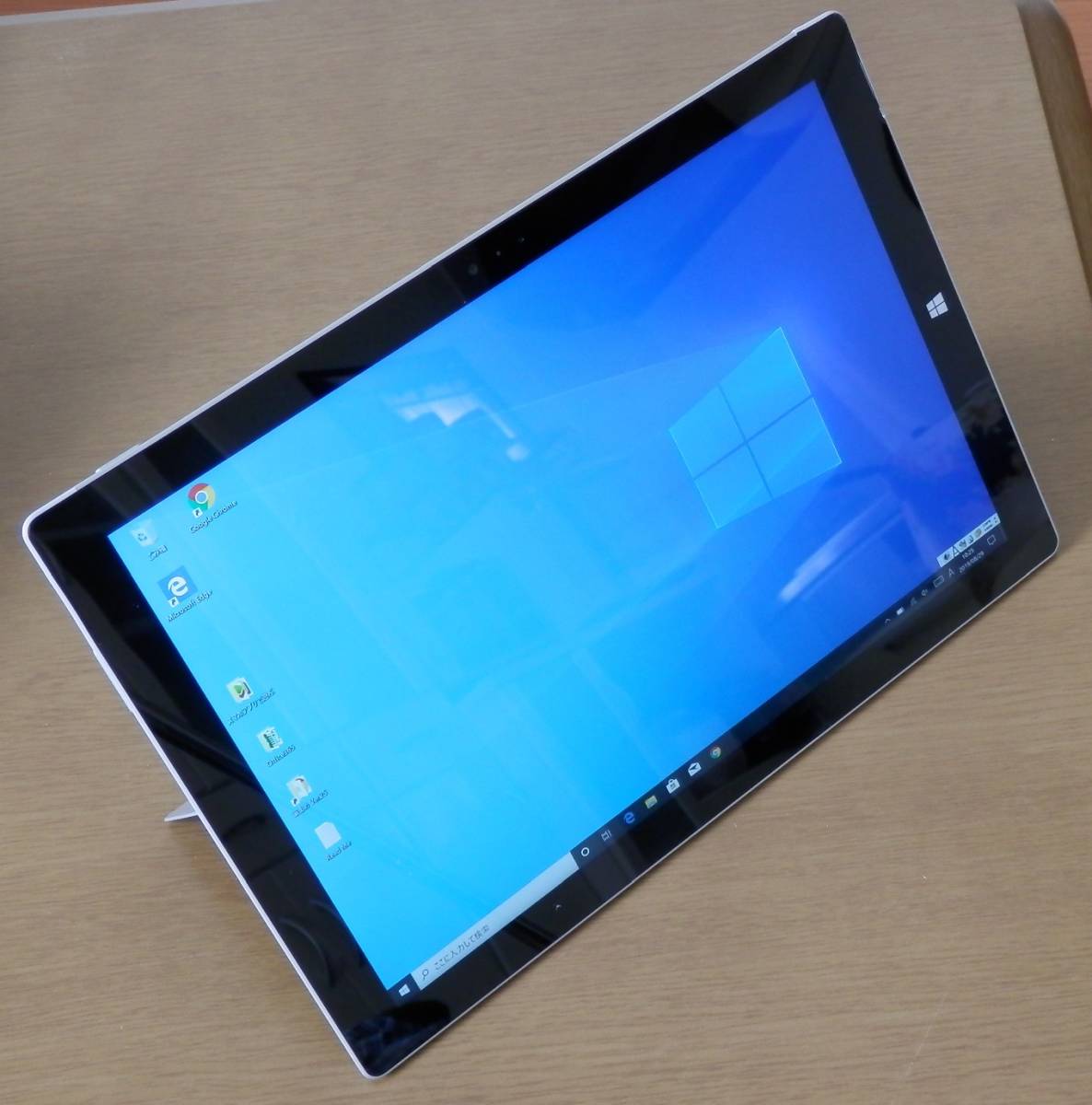 Microsoft Surface Pro 3 (256 GB, Intel Core i7 ★送料無料★　Microsoft Surface Pro3 /CORE i5 4300U/256GB (SSD)/8G(メモリ）/Windows10 pro/ Microsoft office/ 筆まめ他　　　No.149