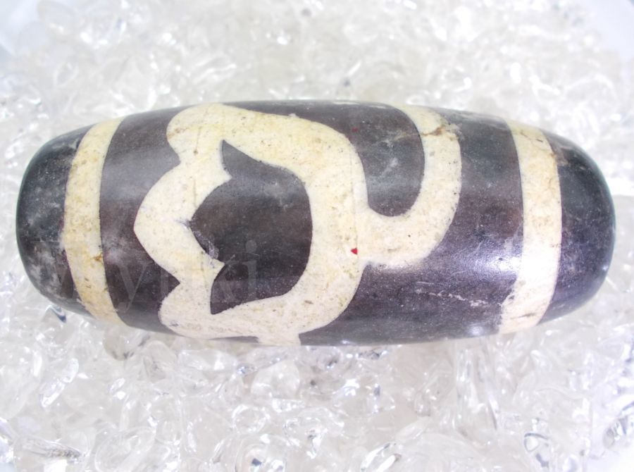  御幸天珠 A01639 水蓮花天珠 79x36mm とにかく大きな天珠 特大 大きめ 置物 据え置き型 設置用 睡蓮花天珠 蓮花天珠(風水)｜売買されたオークション情報、yahooの商品情報をアーカイブ公開 - オー 風水