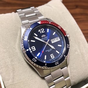 新品 オリエントORIENT 自動巻 未使用 Makoマコ ダイバーズウォッチ 新型 便利 SAA02009D3 メンズ 