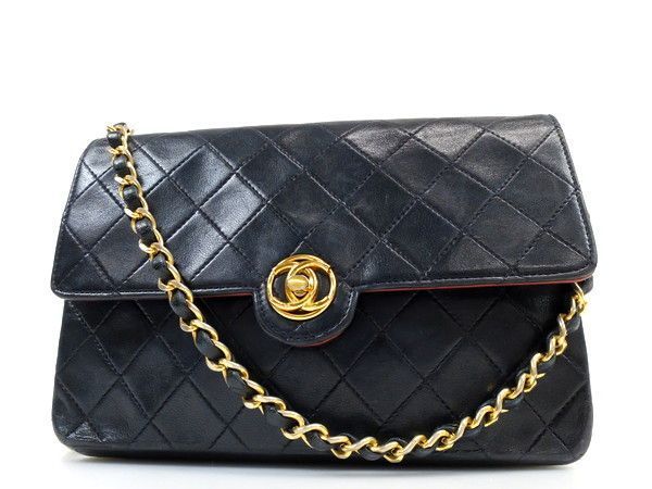 新品，人気セール CHANELシャネル マトラッセ ココマーク ターンロック式 チェーンショルダーバッグ ラムスキン ネイビー 紺(ショルダーバッグ)｜売買されたオークション情報、yahooの商品情報をアーカイブ公 かばん、バッグ