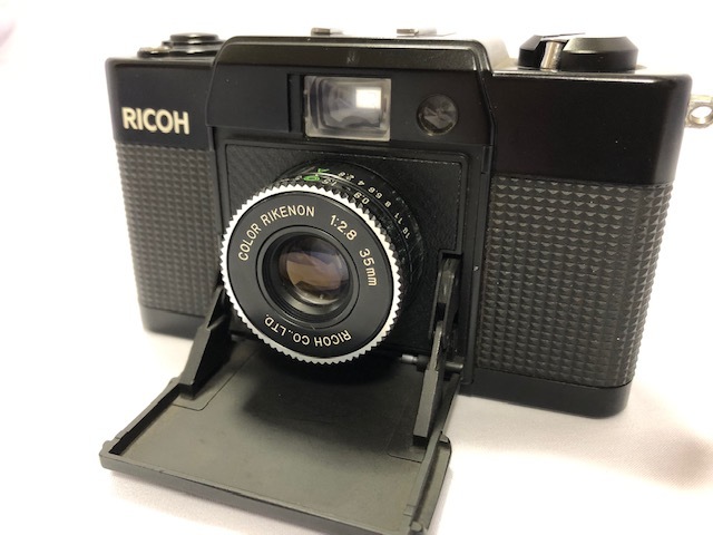 RICOH リコー FF－1 フィルムカメラ 箱・ケース・ストラップ 説明