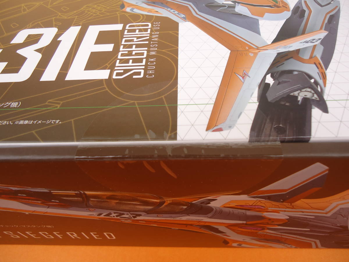未開封 バンダイ マクロスデルタ DX超合金 VF-31E ジークフリード (チャックマスタング機）フィギュア
