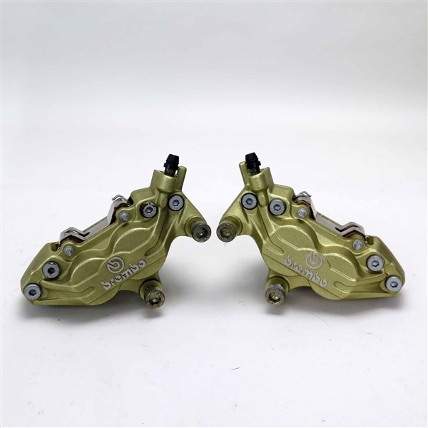 ♪DUCATI/モンスターS4R 純正ブレンボ フロントブレーキキャリパー(D0902B06)