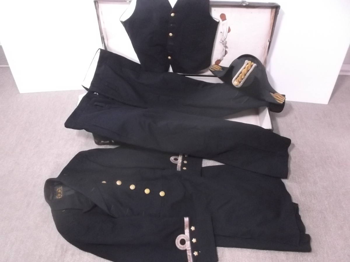 海軍 日本軍 海軍大佐 帽子 大礼服 大日本帝国海軍 収納トランク 大 
