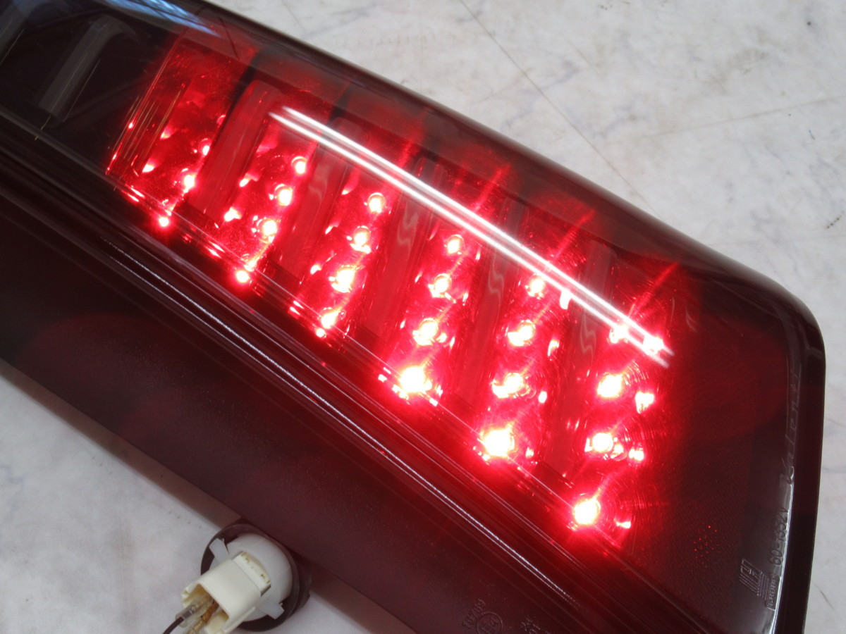 スズキMH23SワゴンR用Valenti(ヴァレンティ)ジュエルLEDテールランプ 