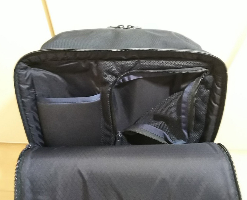 シャトル NORTH 18L ノースフェイス FACE リュックサック FACE) ザ・ノース・フェイス(THE THE スリム デイパック SLIM ヨドバシ.com - PACK 黒
