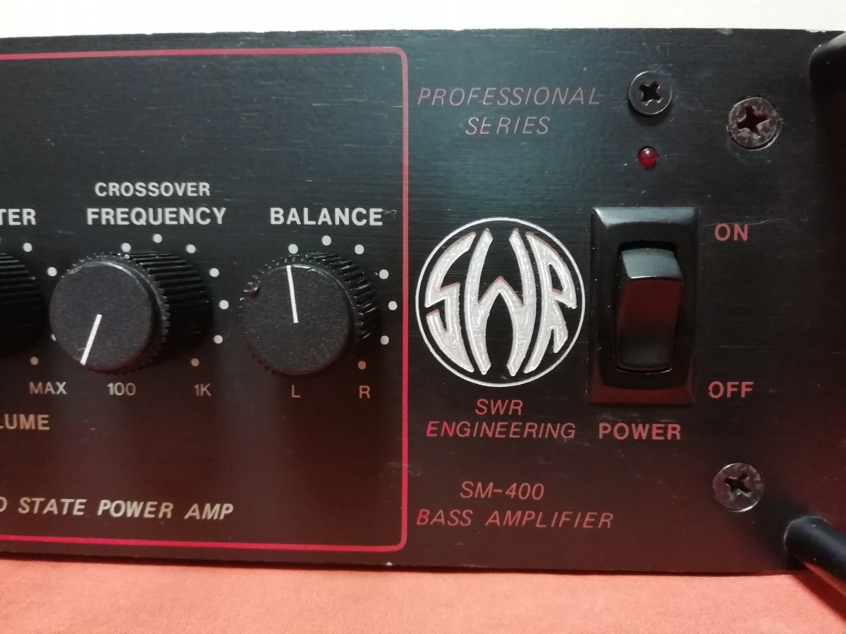 SWR SM-400 ベースアンプヘッド 訳有り 動作品3ヶ月保証 公式通販 - ケース