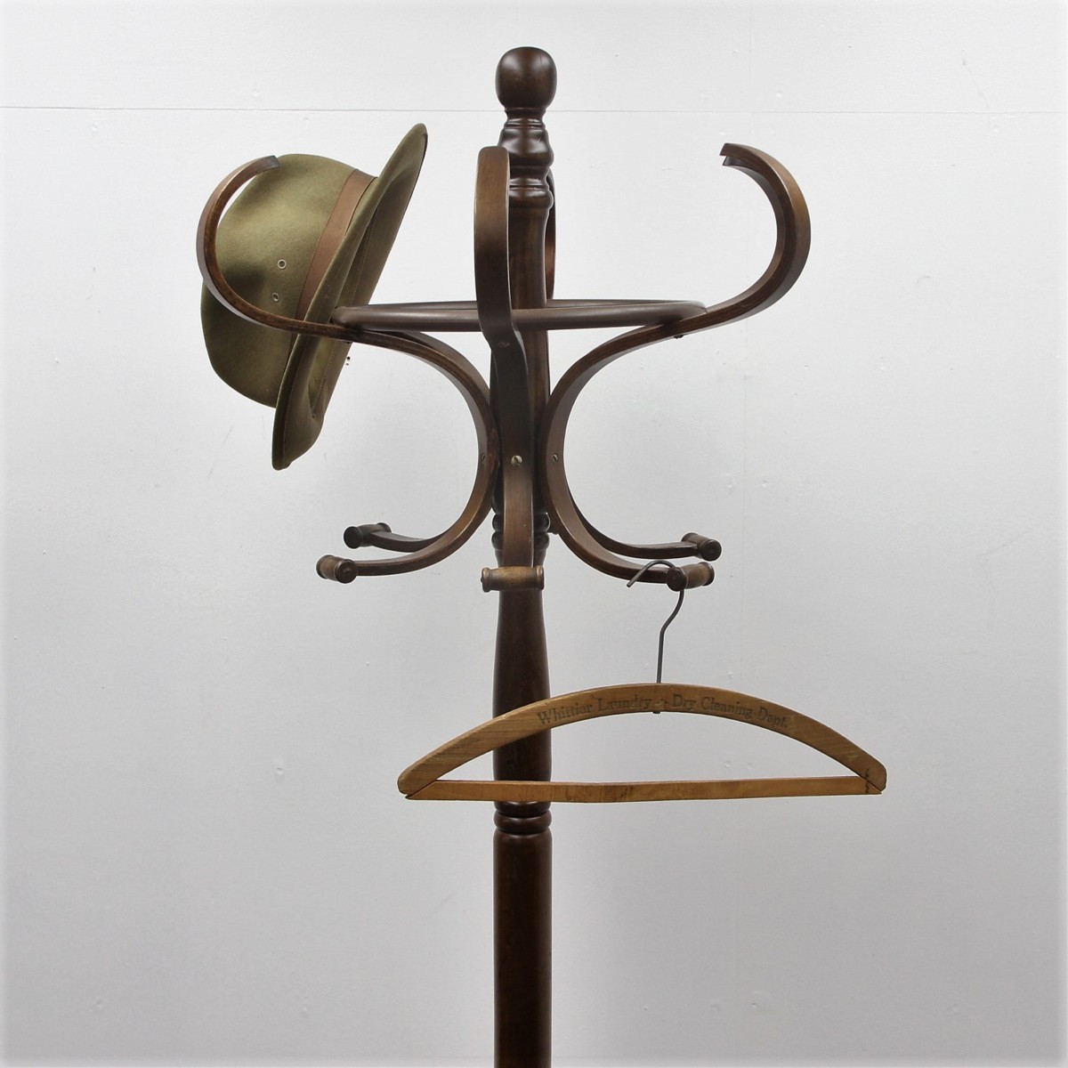 VINTAGE ANTIQUE ヴィンテージ アンティーク GENTLEMAN'S STAND 中古アンティーク コートスタンド｜木製 COAT コート RACK Stand &frasl; ホールスタンド 〈コートハンガー・コートラック アメリカン（ハンガーラック・コートハンガー｜本棚