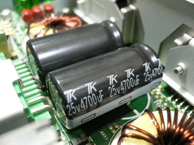 カロッツェリア DEH-P01 carrozzeria パイオニア Pioneer 付属アンプ