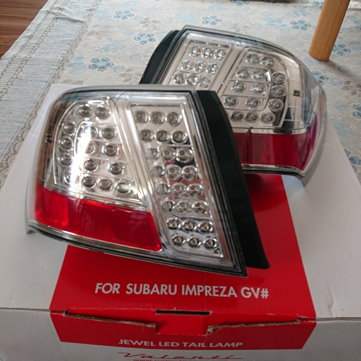 200ハイエース】 ヴァレンティ LEDテールランプ 右側のみ クリア