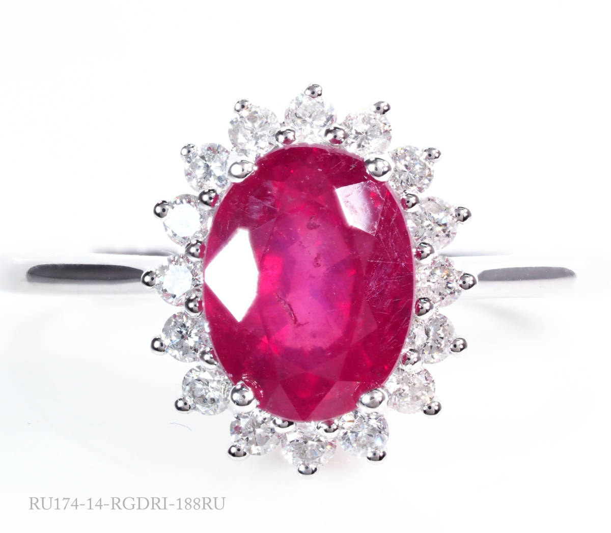 最落なし☆Pt900 天然キャッツアイ 2.23ct ダイヤ 0.63ct プラチナ 