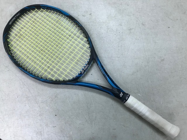 品質保証 YONEX ヨネックス EZONE DR 98 硬式テニスラケット グリップサイズG3 349(ヨネックス)｜売買されたオークション情報、yahooの商品情報をアーカイブ公開 - オークファン ヨネックス