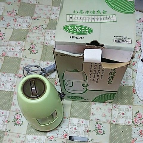 新作入荷，大人気 お茶臼 日立 茶臼 緑茶 きめ細かい粉末に擂る セラミックス製ウス 電動 お茶(その他)｜売買されたオークション情報、yahooの商品情報をアーカイブ公開 - オークファン その他